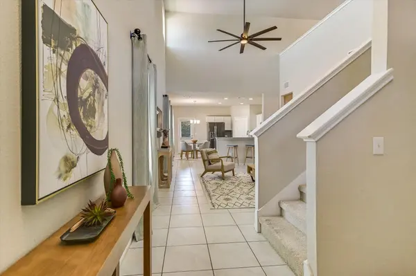 2027 Langdale LN, Austin, TX 78754