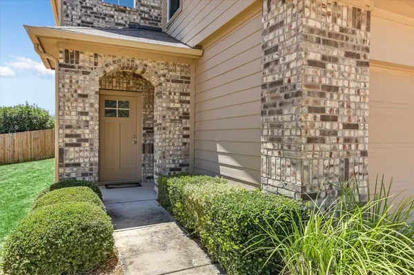 2027 Langdale LN, Austin, TX 78754