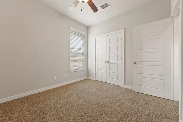 105 Calm Water LOOP, Bastrop, TX 78602