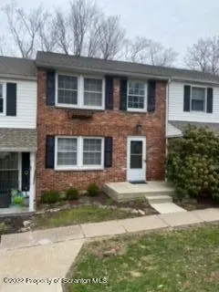 108 Townhouse PL, Roaring Brook Twp, PA 18444