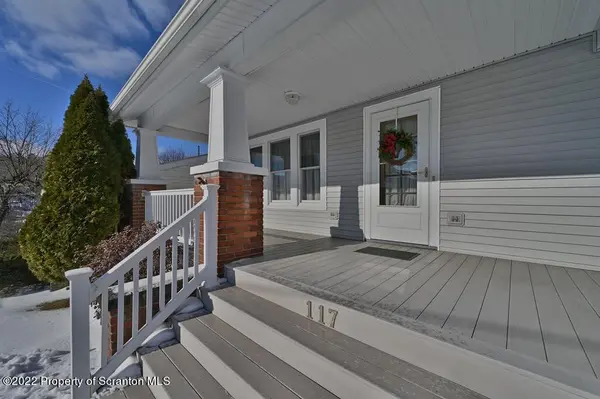 117 Sumner AVE, Clarks Summit, PA 18411