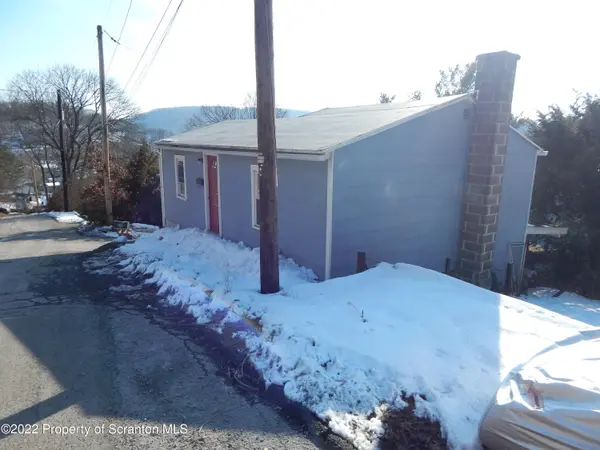 819 Nepolt, Pottsville, PA 17901