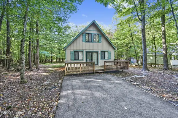 1038 BEAVER RUN RD,  Sterling Twp,  PA 18463