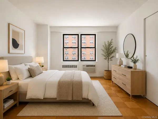 42-55 Colden ST #11V, Flushing, NY 11355