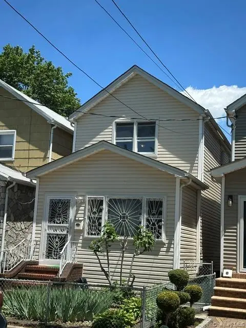89-33 96th ST, Woodhaven, NY 11421
