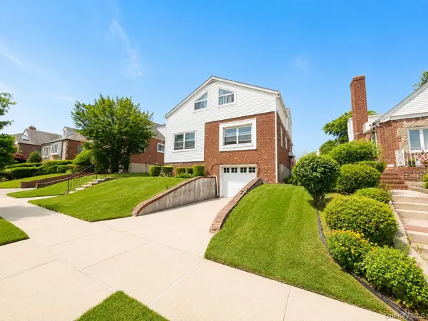 8018 217th, Hollis Hills, NY 11427