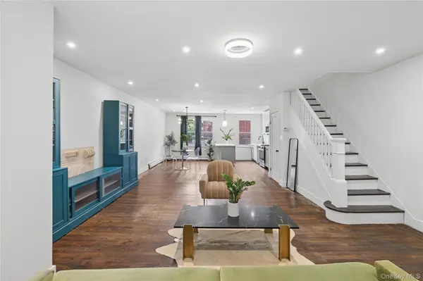 57-68 Mazeau ST, Maspeth, NY 11378