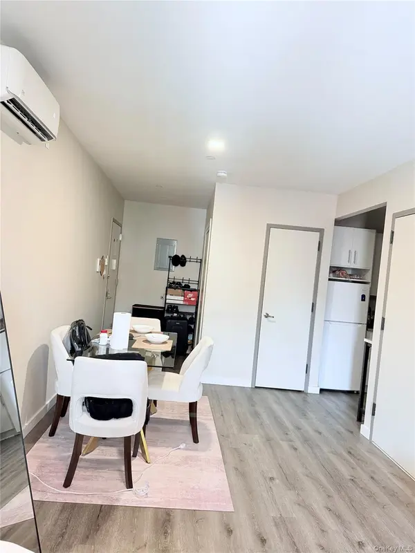 777 Coney Island AVE #4B, Brooklyn, NY 11218