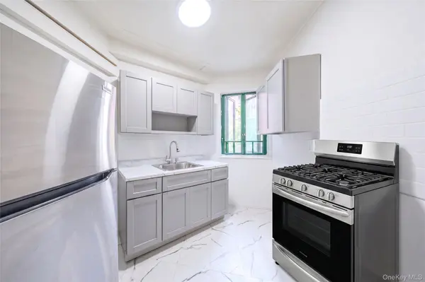 1562 Unionport RD #3F, Bronx, NY 10462