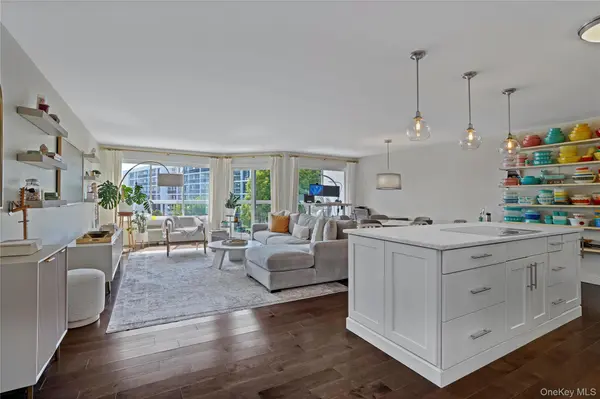 100 High Point DR #401, Hartsdale, NY 10530