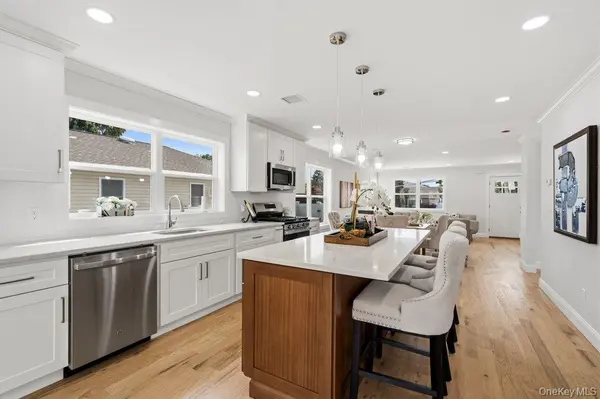 710 Franklin AVE, Massapequa, NY 11758