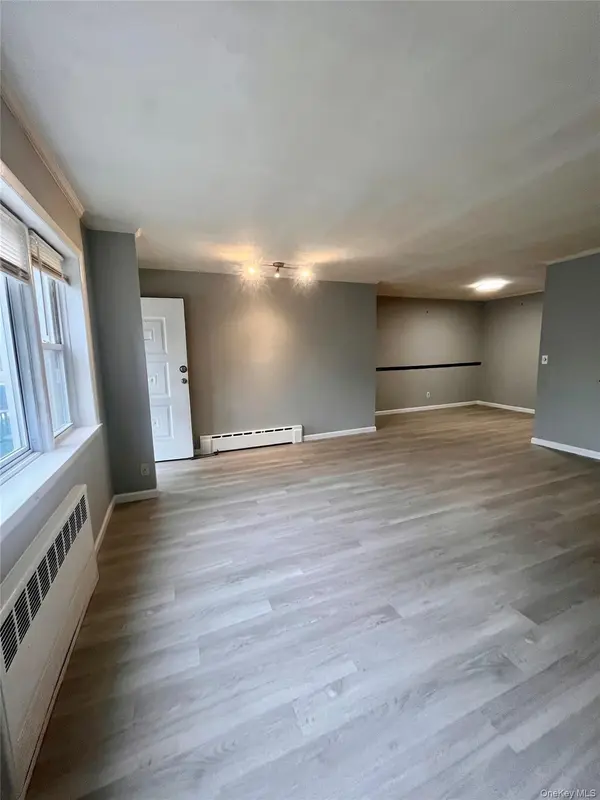 5-29 117th ST #1st Fl, College Point, NY 11356