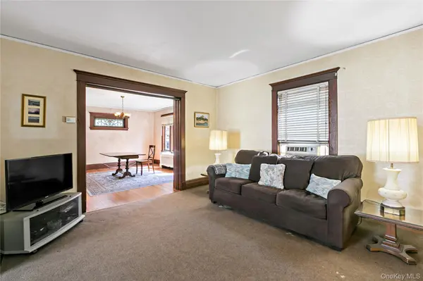 33 Melrose AVE, Mount Vernon, NY 10552