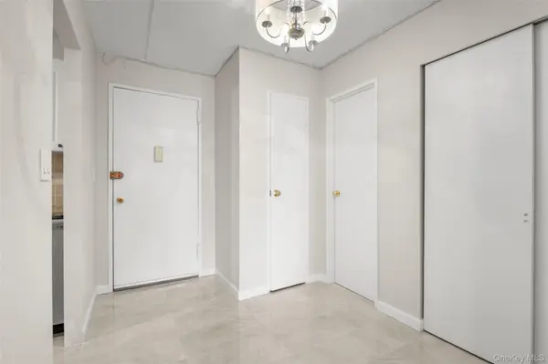1 Consulate DR #3-F, Tuckahoe, NY 10707