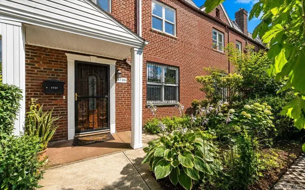 67-30 Harrow ST, Forest Hills, NY 11375