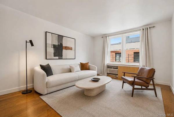 50-22 40th ST #6H, Sunnyside, NY 11104