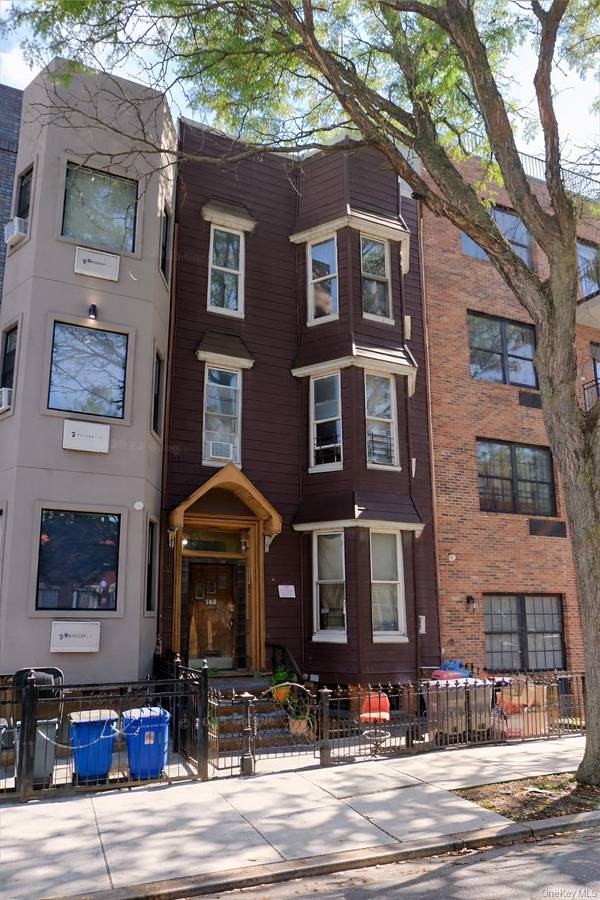 988 Madison ST, Brooklyn, NY 11221