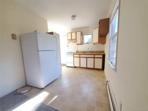 Address not disclosed, Mount Sinai, NY 11766