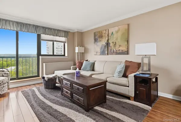 3220 Fairfield AVE #9A, Bronx, NY 10463