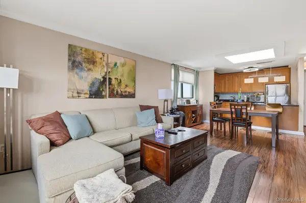3220 Fairfield AVE #9A, Bronx, NY 10463