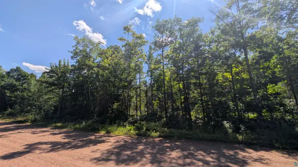 32XXX Lake Caroline Rd, Mellen, WI 54546