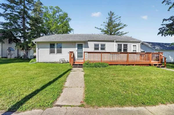 203 5th ST, Parkersburg, IA 50665