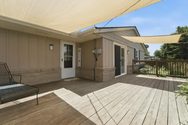 211 Cherokee DR, Lowell, IN 46356