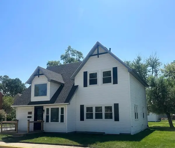 229 E Beam ST, Porter, IN 46304