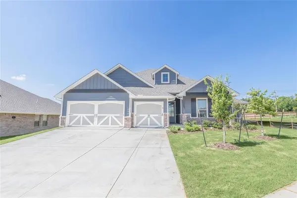 9017 Stark ST, Edmond, OK 73007