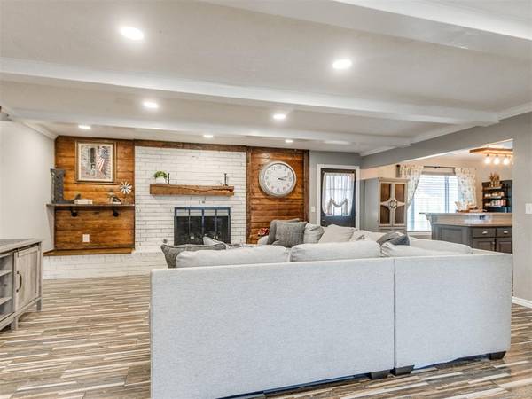 11500 Carriage DR, Yukon, OK 73099