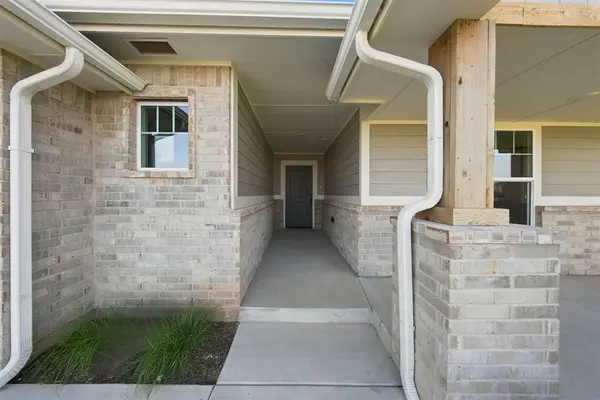 831 Virginia AVE, Newcastle, OK 73065