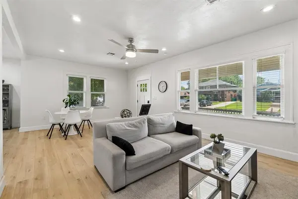 225 NW 25th ST, Oklahoma City, OK 73103