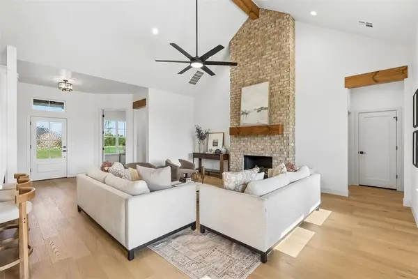 9560 Regado CT, Guthrie, OK 73044