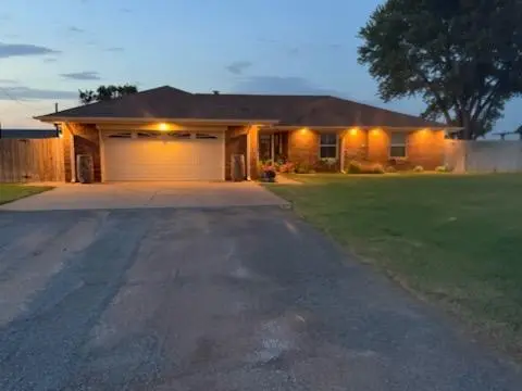 19797 E 1160 RD, Elk City, OK 73644