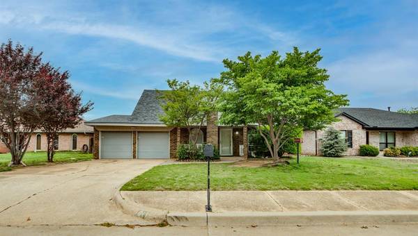 611 Linda LN, Yukon, OK 73099