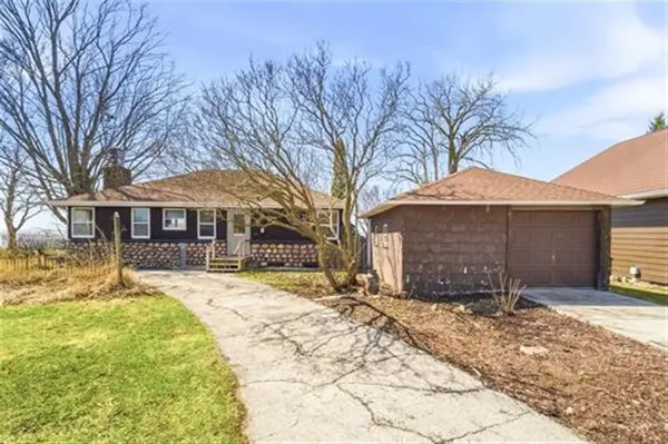 805 PARAMOUNT DR,  Chilton,  WI 53014