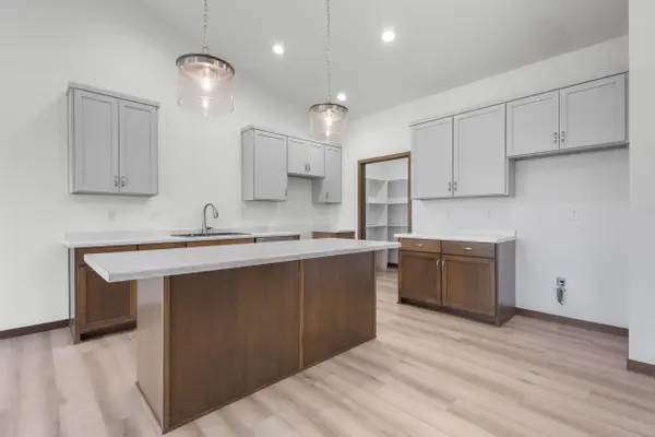 3375 SHAWANO AVE, Green Bay, WI 54313
