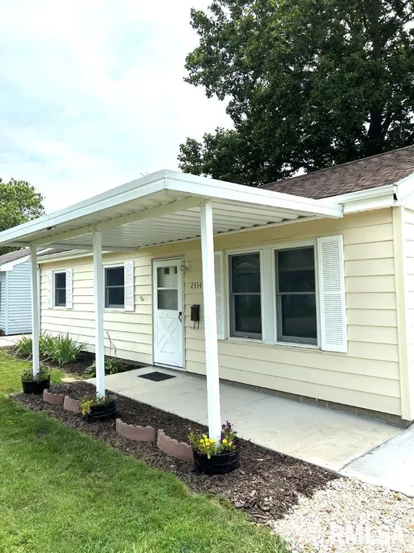 2334 RAMSEY AVE, Springfield, IL 62702
