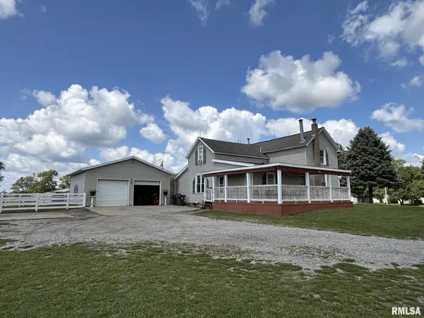 13911 TOWNLINE RD, Green Valley, IL 61534
