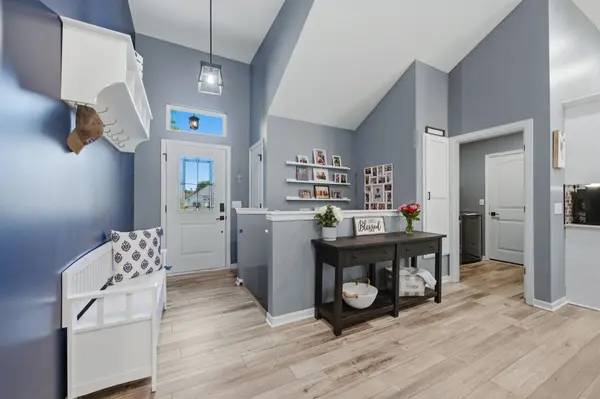 9711 W Bella Vista, Wichita, KS 67212