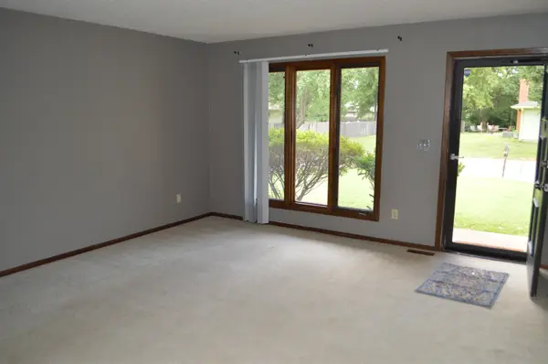 10729 W Nantucket, Wichita, KS 67212