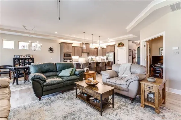 6606 W Palmetto St, Wichita, KS 67205