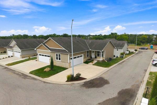 331 N 127th St E  402, Wichita, KS 67206