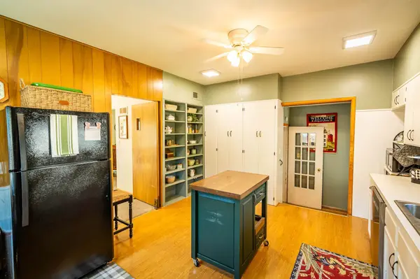 315 W 10th, Concordia, KS 66901