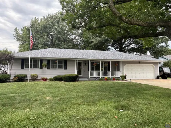 2207 Birch RD, Emporia, KS 66801