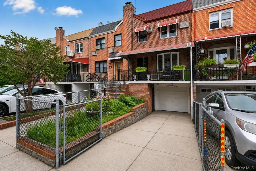25-19 76th ST, East Elmhurst, NY 11370