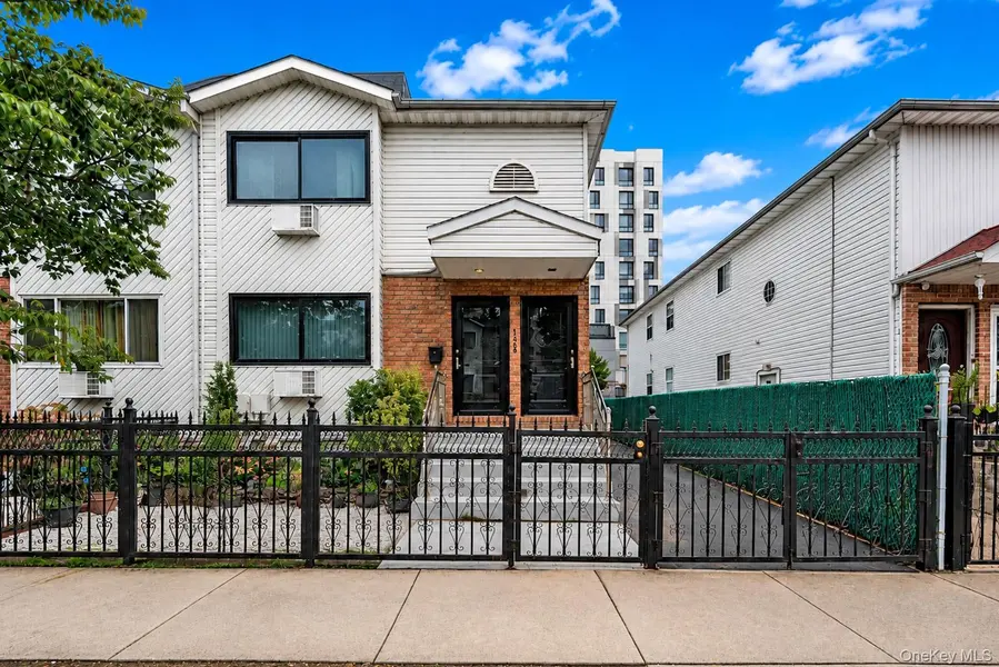 1048 beach 22nd street, Far Rockaway, NY 11691