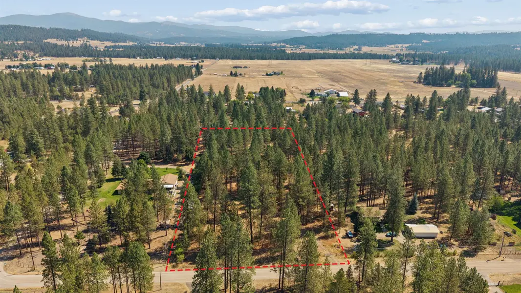 21324 N Myrtle Rd, Colbert, WA 99005