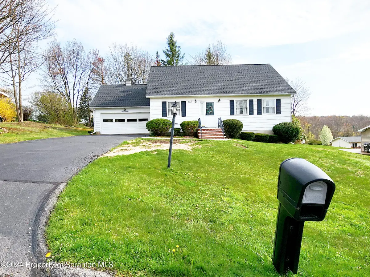 107 Fawn DR #L 49, Roaring Brook Twp, PA 18444