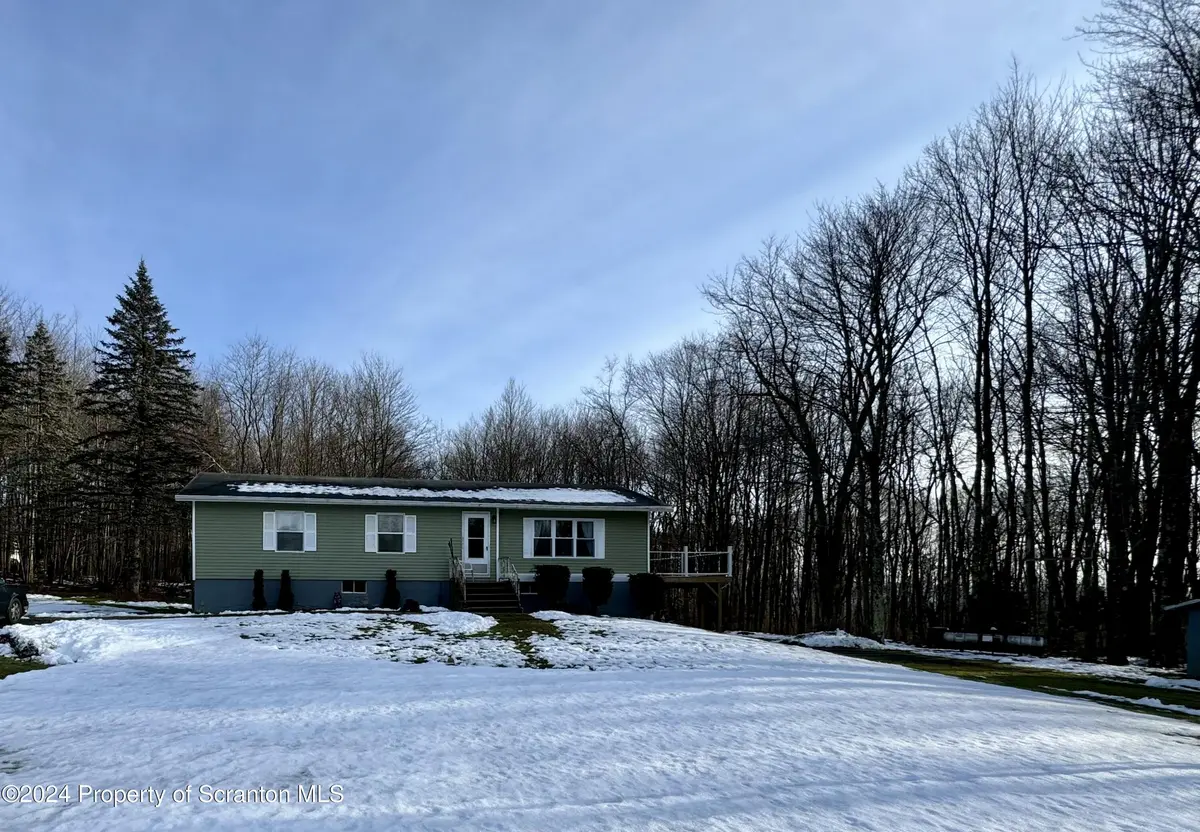 146 First ST, Richmondale, PA 18421
